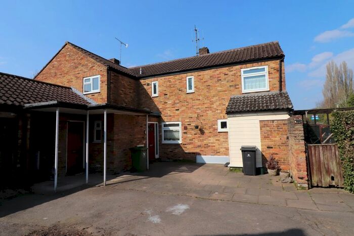 4 Bedroom Property To Rent In Watery Lane, Wooburn Green, High Wycombe, HP10