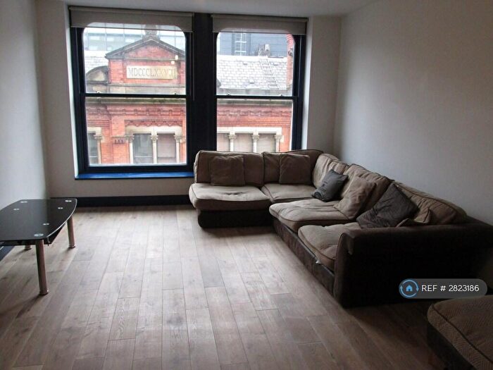 3 Bedroom Flat To Rent In Thomas Street, Manchester, M4