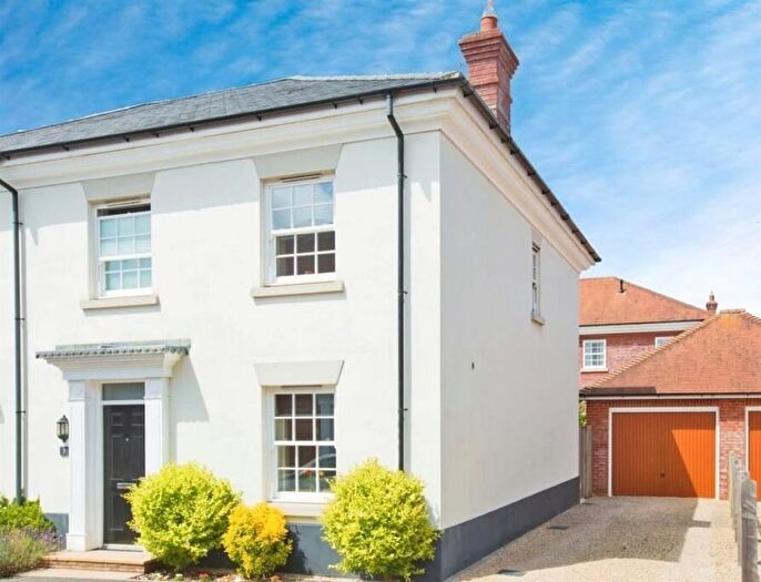 3 Bedroom Semi-Detached House For Sale In Cropways Court, Brimsmore, BA21