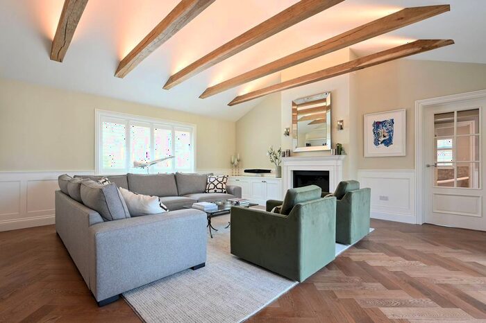 4 Bedroom Bungalow To Rent In Chertsey Road, Chobham, Woking, GU24