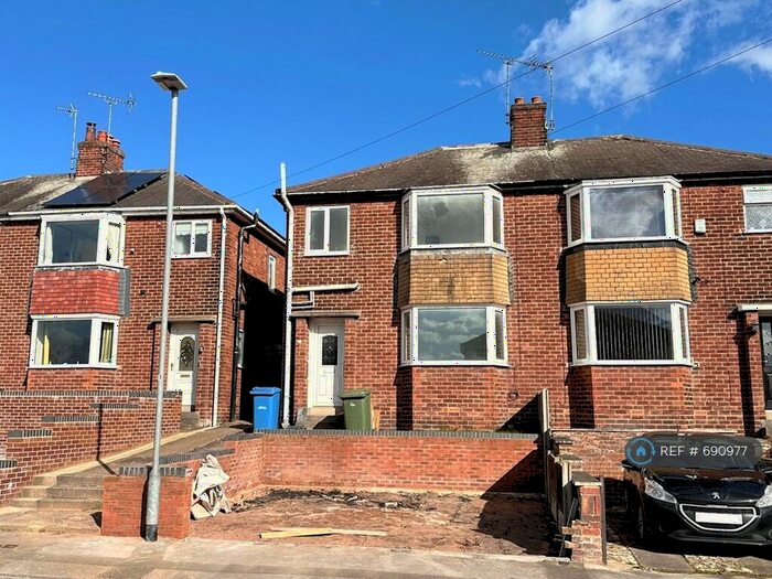 4 Bedroom Semi-Detached House To Rent In Vessey Road, Worksop, S81