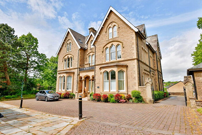 2 Bedroom Apartment For Sale In The Gables, Albert Road, Colne, BB8