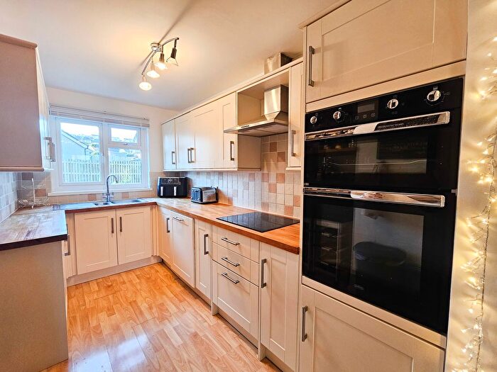 3 Bedroom End Of Terrace House For Sale In Heol Aberwennol, Borth, SY24