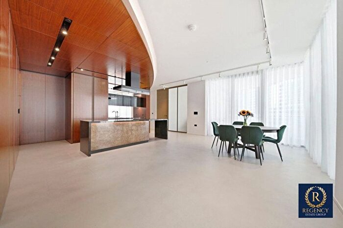 3 Bedroom Flat For Sale In One Park Drive, Canary Wharf, London, E14