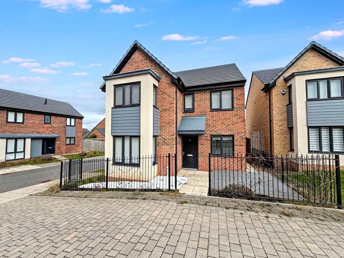 4 Bedroom Detached House For Sale In Buckthorn Gardens, Sunderland, SR3