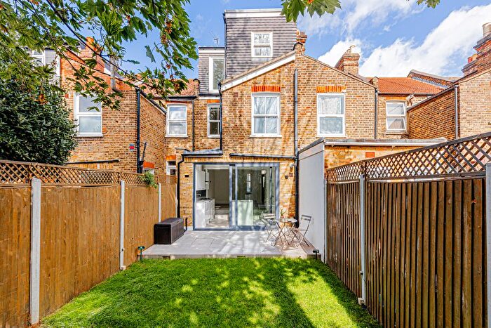 4 Bedroom Terraced House To Rent In Lancaster Road, London, E17