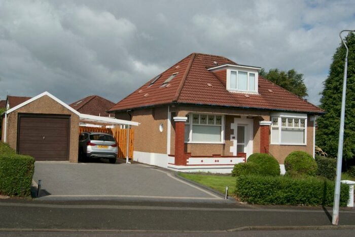4 Bedroom Detached Bungalow To Rent In Rannoch Drive, Bearsden, G61