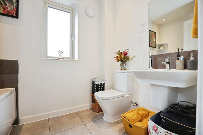 2 Bedroom Semi-Detached House For Sale In Bennett Drive, Banbury, Oxfordshire, OX16