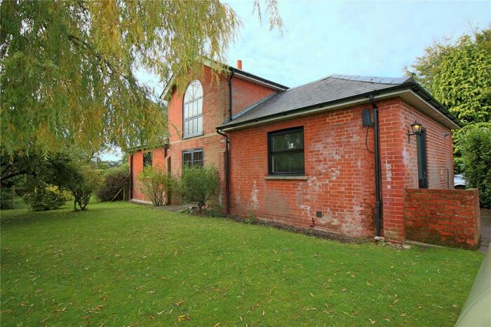 3 Bedroom Detached House To Rent In Old Alresford, Alresford, Hampshire, SO24