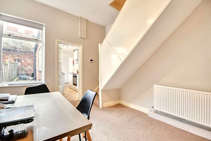 2 Bedroom End Of Terrace House For Sale In Gladstone Street, Nottingham, NG7