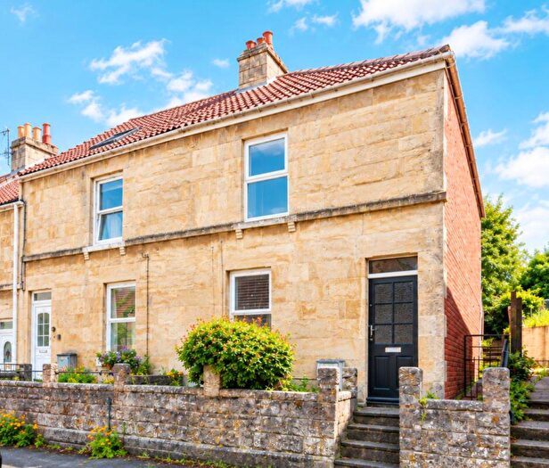 3 Bedroom End Of Terrace House For Sale In Highland Road, Bath, BA2