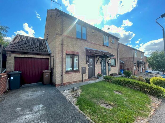 2 Bedroom Semi-Detached House To Rent In Caldermill Drive, Oakwood, DE21