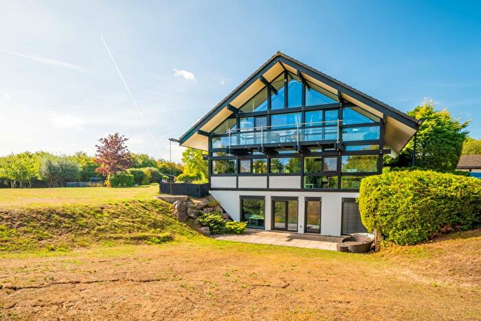 6 Bedroom Detached House For Sale In Sewardstone Road, Waltham Abbey, Essex, EN9