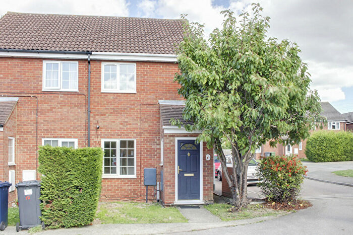 2 Bedroom Semi-Detached House To Rent In Cumberland Way, Eynesbury, PE19