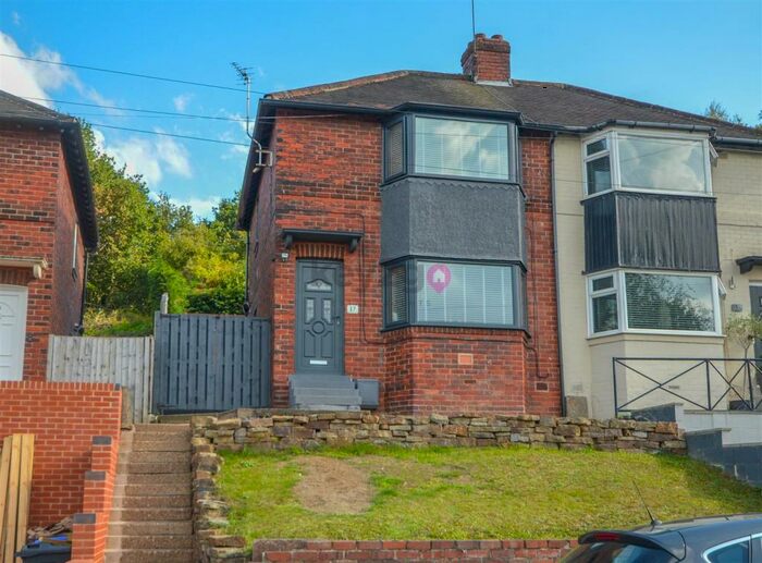 2 Bedroom Semi-Detached House To Rent In Wingfield Crescent, S12