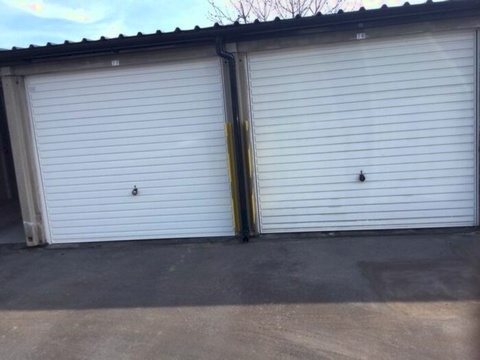 1 Bedroom Block Of Flats To Rent In Langham Gardens, London, W13