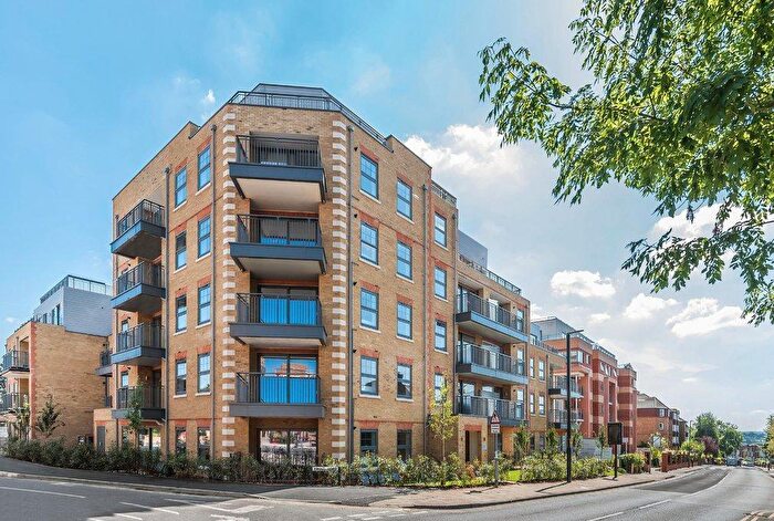 2 Bedroom Flat To Rent In Sidcup Hill, Sidcup, DA14