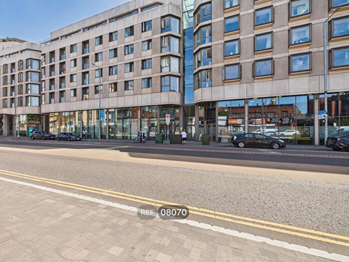 1 Bedroom Flat To Rent In Nottingham One Entrance, C Canal Street, Nottingham, NG1