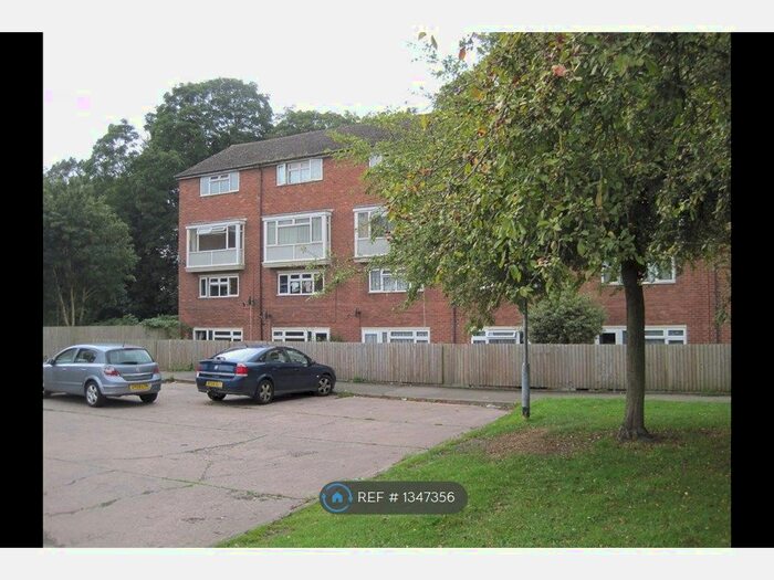 2 Bedroom Flat To Rent In Masefield Drive, Tamworth, B79