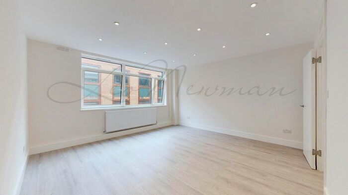 3 Bedroom Maisonette To Rent In Homer Road, Marylebone, W1H