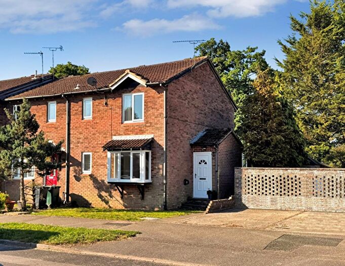 1 Bedroom Property For Sale In Springwood Drive, Ashford, TN23