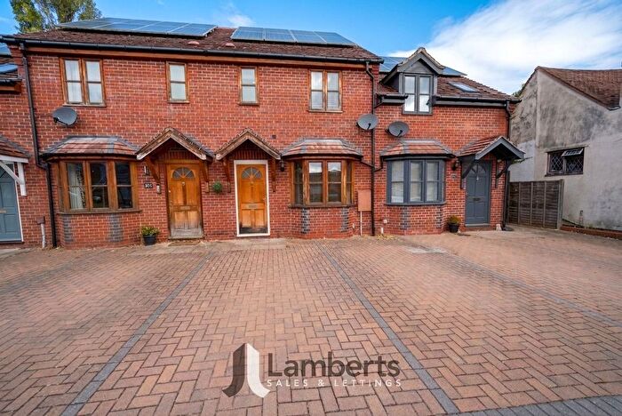 2 Bedroom Terraced House For Sale In High Street, Studley, B80