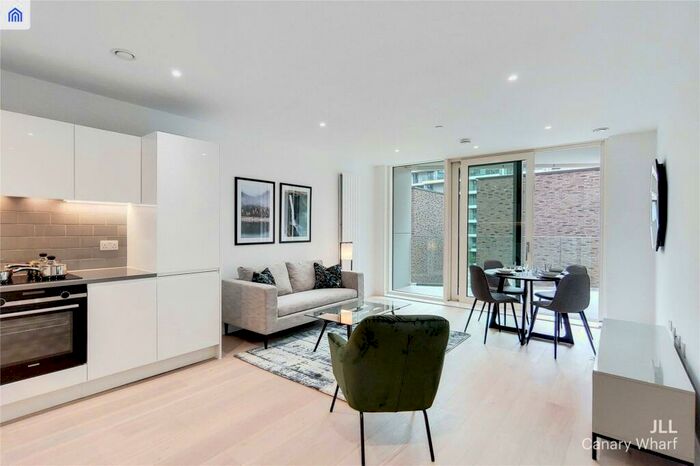 2 Bedroom Apartment To Rent In Carrick House, London, E16