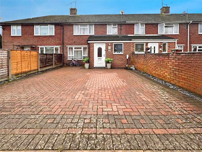 3 Bedroom Terraced House For Sale In Garston Close, Reading, Berkshire, RG30