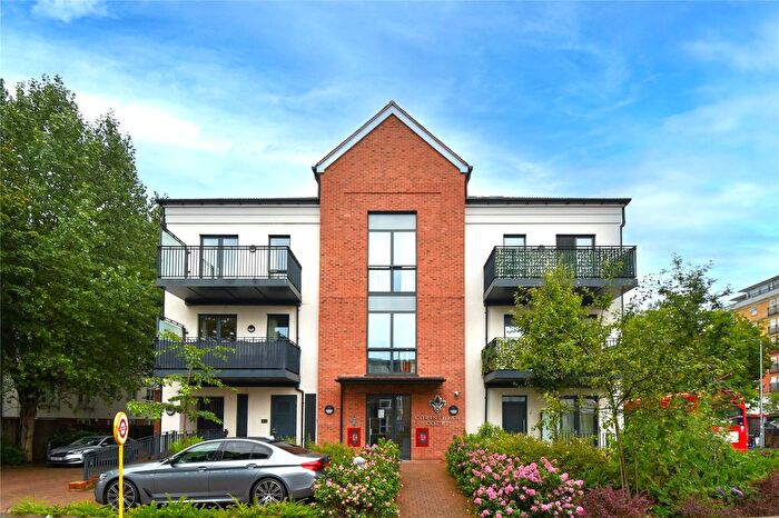 2 Bedroom Flat To Rent In Station Approach, Ruislip, HA4