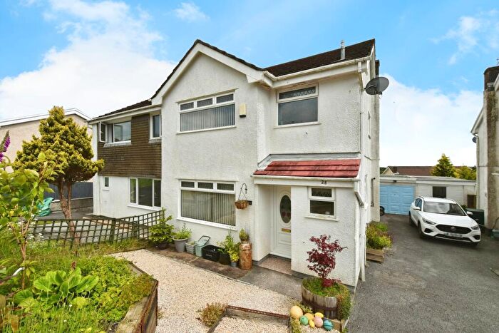3 Bedroom Semi-Detached House For Sale In Erw Non, Llannon, Llanelli, Carmarthenshire, SA14