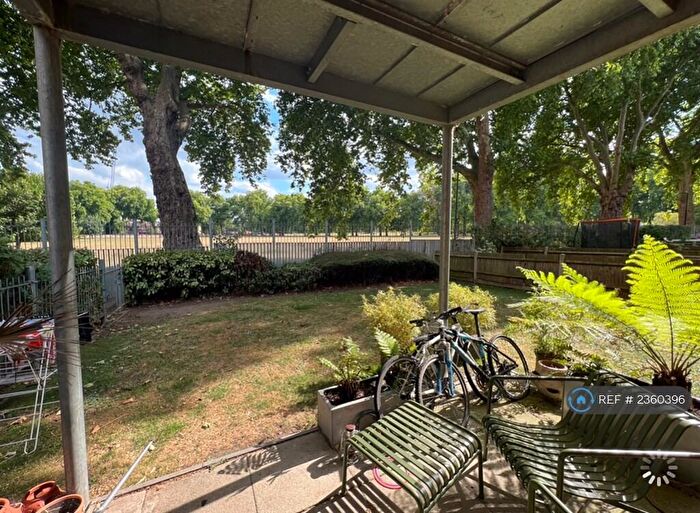 2 Bedroom Flat To Rent In Southwold Road, London, E5