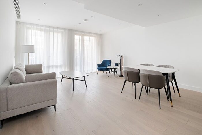 1 Bedroom Flat To Rent In Paragon Square, London, WC1X