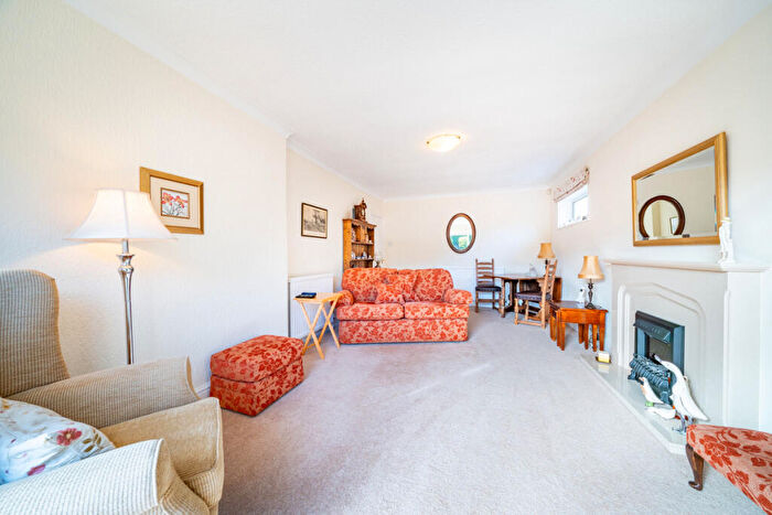 2 Bedroom Detached Bungalow For Sale In Walcote Drive, West Bridgford, NG2