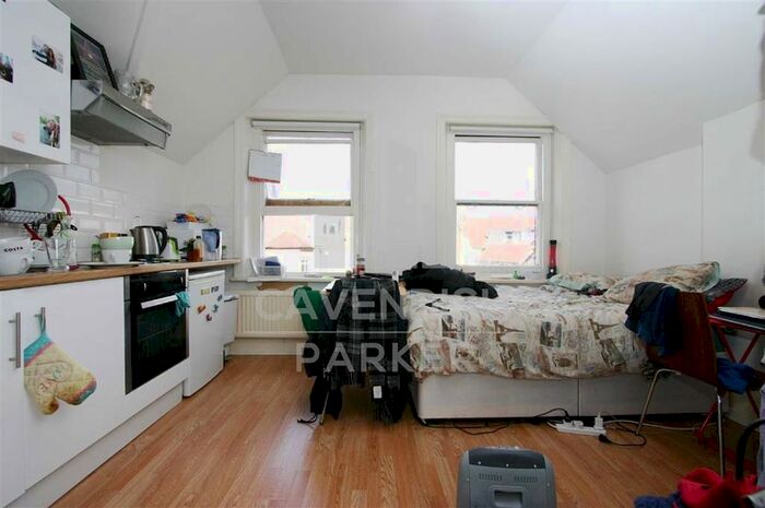 Studio To Rent In Fawley Road, West Hampstead, London, NW6