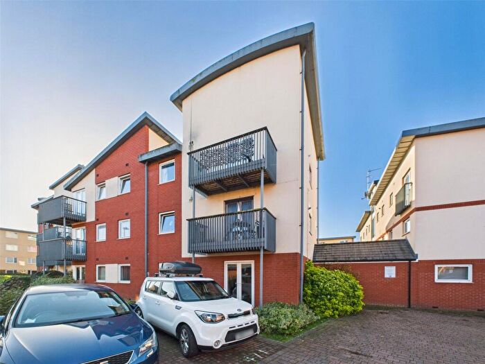 2 Bedroom Apartment For Sale In Longhorn Avenue, Gloucester, Gloucestershire, GL1
