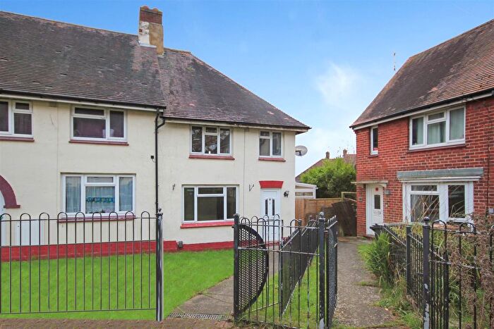 3 Bedroom End Terrace House To Rent In Jubilee Crescent, Wellingborough, NN8