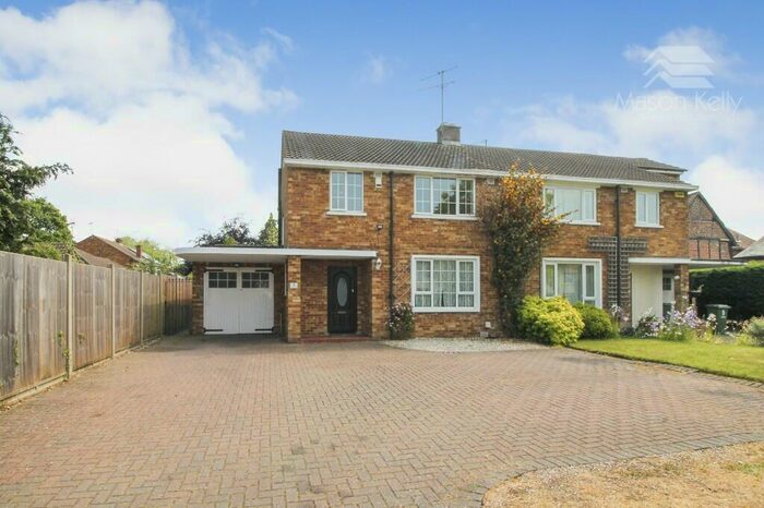 4 Bedroom Semi-Detached House To Rent In Manor Road, Milton Keynes, Buckinghamshire, MK2