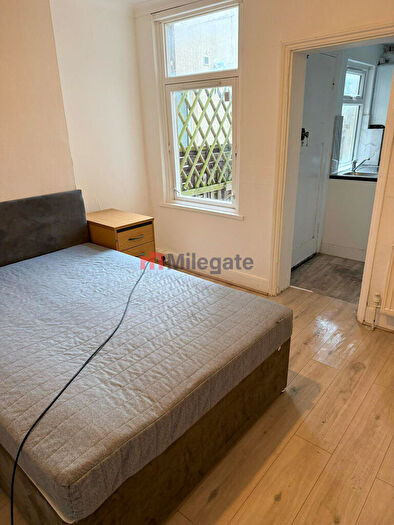 2 Bedroom House To Rent In High Street, Milton Regis, ME10