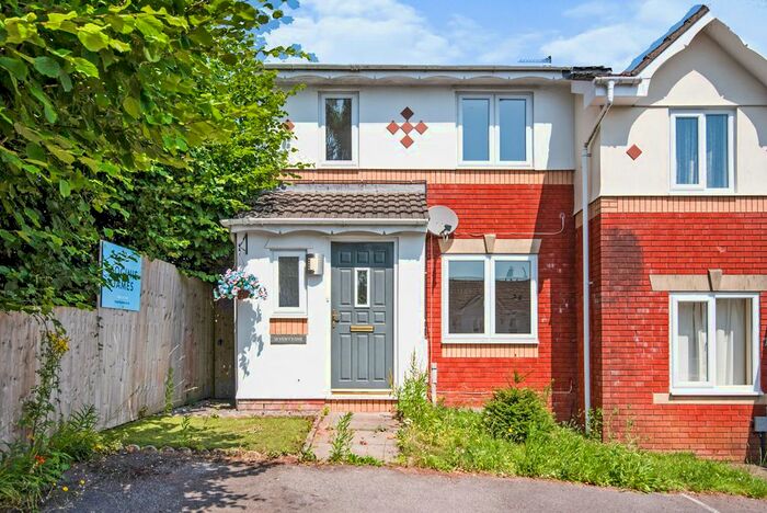 3 Bedroom End Of Terrace House To Rent In Clonakilty Way, Pontprennau, Cardiff, CF23