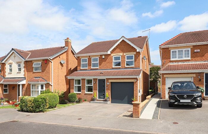 4 Bedroom Detached House For Sale In Roddis Close, Dinnington, S25