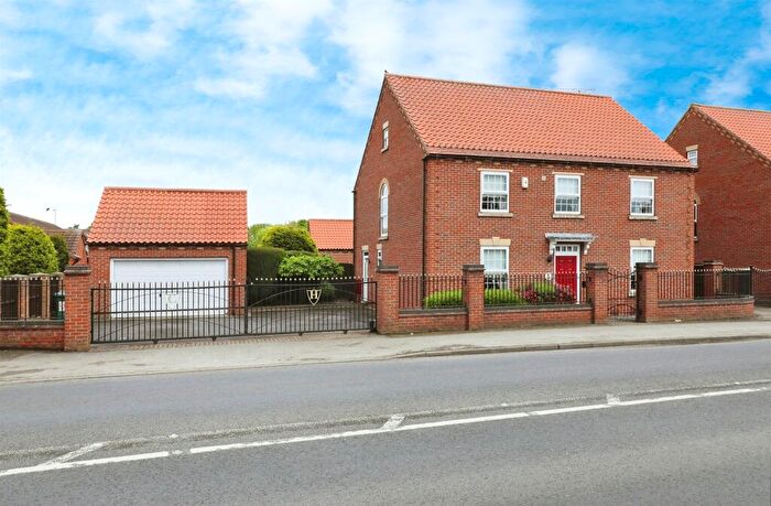 4 Bedroom Detached House For Sale In Barnby Moor, Retford, DN22
