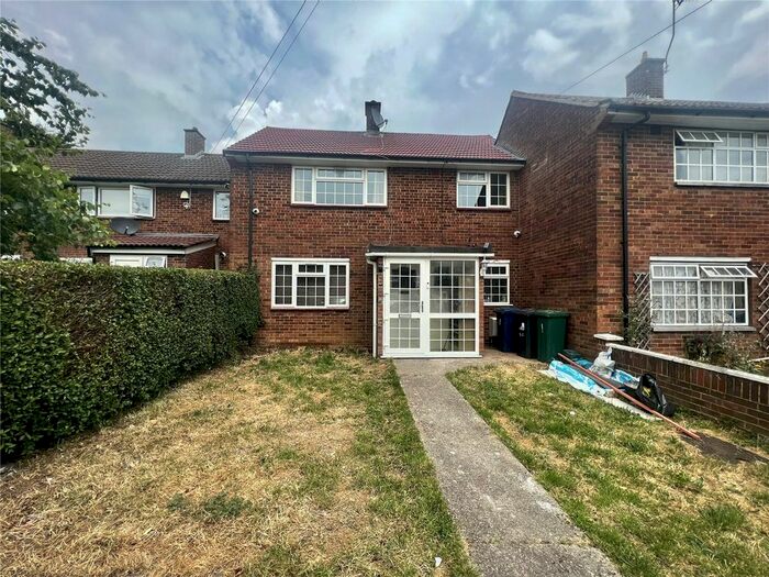 3 Bedroom Terraced House To Rent In Kempton Avenue, Northolt, UB5