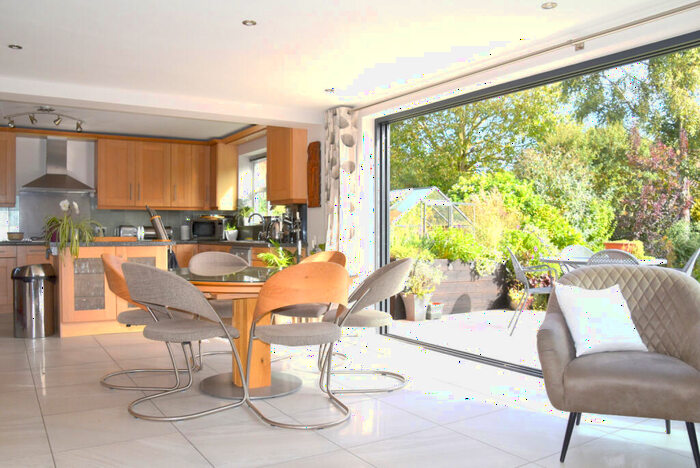 4 Bedroom Detached House For Sale In All Saints Drive, North Wootton, King's Lynn, PE30
