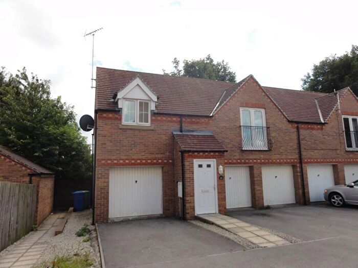 2 Bedroom Apartment To Rent In Denbigh Avenue, Woksop, S81