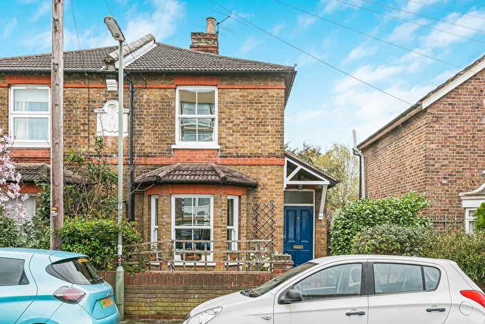 3 Bedroom Semi Detached House For Sale In Edgell Road, Staines-Upon-Thames, Surrey, TW18