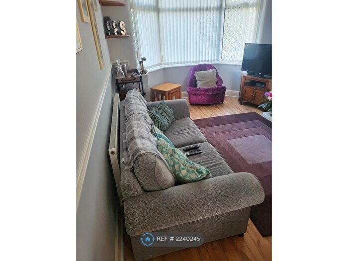 3 Bedroom Semi-Detached House To Rent In Stretford, Stretford, M32