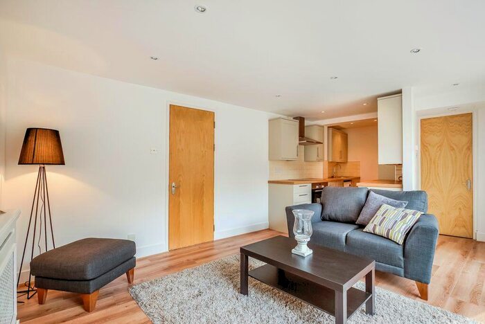 1 Bedroom Apartment To Rent In Hermitage Wall, Wapping, E1W