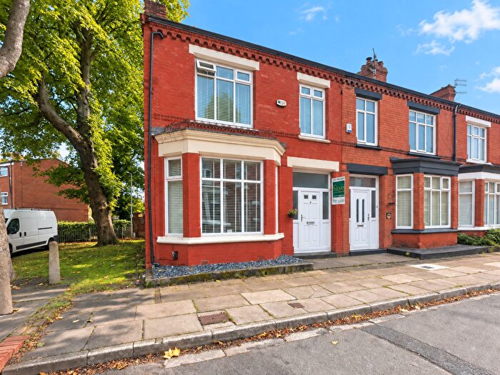3 Bedroom End Of Terrace House For Sale In Wendover Avenue, Liverpool, L17