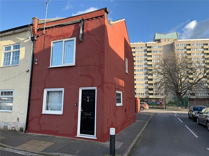 2 Bedroom Terraced House For Sale In Baker Street, Portsmouth, Hampshire, PO1