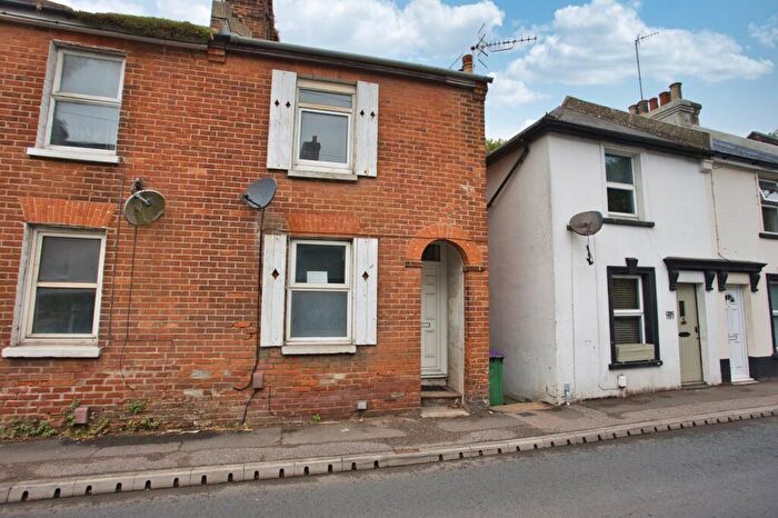 2 Bedroom End Of Terrace House For Sale In Horn Street, Hythe, Kent, CT21